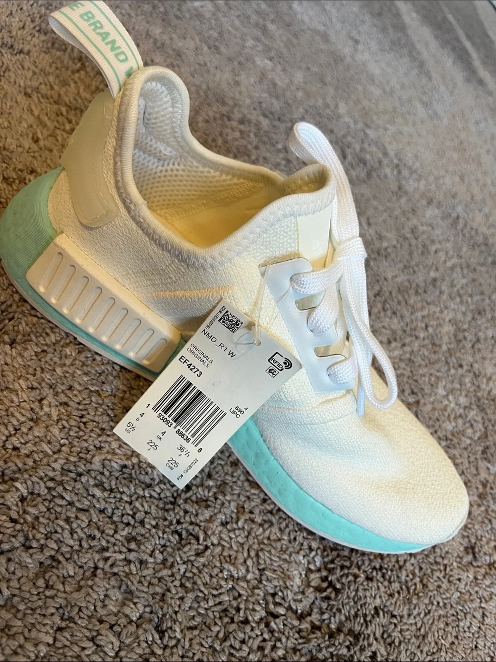 adidas breathable knit